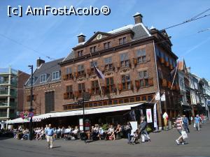 [P09] Grotemarkt si Goude Hooft, clădire istorică din 1423, vechi han al cavalerilor, renovat de Pieter Post -devenit azi restaurant.  » foto by mireille
 - 
<span class="allrVoted glyphicon glyphicon-heart hidden" id="av949352"></span>
<a class="m-l-10 hidden" id="sv949352" onclick="voting_Foto_DelVot(,949352,3707)" role="button">șterge vot <span class="glyphicon glyphicon-remove"></span></a>
<a id="v9949352" class=" c-red"  onclick="voting_Foto_SetVot(949352)" role="button"><span class="glyphicon glyphicon-heart-empty"></span> <b>LIKE</b> = Votează poza</a> <img class="hidden"  id="f949352W9" src="/imagini/loader.gif" border="0" /><span class="AjErrMes hidden" id="e949352ErM"></span>