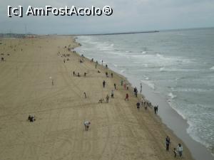 [P01] Iată și Marea Nordului. Puțină lume pe plajă, nimeni nu face baie, nici măcar plajă. <p> Erau numai +13 gr. C iar vântul rece al M. Nordului făcea temp. resimțită și mai mică.  » foto by Mihai18*
 - 
<span class="allrVoted glyphicon glyphicon-heart hidden" id="av942357"></span>
<a class="m-l-10 hidden" id="sv942357" onclick="voting_Foto_DelVot(,942357,3707)" role="button">șterge vot <span class="glyphicon glyphicon-remove"></span></a>
<a id="v9942357" class=" c-red"  onclick="voting_Foto_SetVot(942357)" role="button"><span class="glyphicon glyphicon-heart-empty"></span> <b>LIKE</b> = Votează poza</a> <img class="hidden"  id="f942357W9" src="/imagini/loader.gif" border="0" /><span class="AjErrMes hidden" id="e942357ErM"></span>