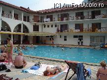 [P05] O piscina de vis cu apa termala,la doi pasi de hotel. » foto by anamaz000
 - 
<span class="allrVoted glyphicon glyphicon-heart hidden" id="av119132"></span>
<a class="m-l-10 hidden" id="sv119132" onclick="voting_Foto_DelVot(,119132,3745)" role="button">șterge vot <span class="glyphicon glyphicon-remove"></span></a>
<a id="v9119132" class=" c-red"  onclick="voting_Foto_SetVot(119132)" role="button"><span class="glyphicon glyphicon-heart-empty"></span> <b>LIKE</b> = Votează poza</a> <img class="hidden"  id="f119132W9" src="/imagini/loader.gif" border="0" /><span class="AjErrMes hidden" id="e119132ErM"></span>