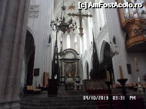 [P12] imagine din Catedrala, capela Maicii Domnului cu pictura executata de Rubens » foto by amero
 - 
<span class="allrVoted glyphicon glyphicon-heart hidden" id="av501056"></span>
<a class="m-l-10 hidden" id="sv501056" onclick="voting_Foto_DelVot(,501056,3747)" role="button">șterge vot <span class="glyphicon glyphicon-remove"></span></a>
<a id="v9501056" class=" c-red"  onclick="voting_Foto_SetVot(501056)" role="button"><span class="glyphicon glyphicon-heart-empty"></span> <b>LIKE</b> = Votează poza</a> <img class="hidden"  id="f501056W9" src="/imagini/loader.gif" border="0" /><span class="AjErrMes hidden" id="e501056ErM"></span>