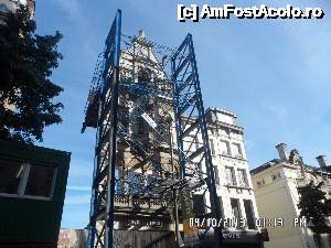 [P16] pentru conservarea fatadei istorice a cladirii aceasta a fost 'decupata 'si preluata de schela mobila asa incat sa fie mentinuta pana la constructia restului cladirii » foto by amero
 - 
<span class="allrVoted glyphicon glyphicon-heart hidden" id="av501062"></span>
<a class="m-l-10 hidden" id="sv501062" onclick="voting_Foto_DelVot(,501062,3747)" role="button">șterge vot <span class="glyphicon glyphicon-remove"></span></a>
<a id="v9501062" class=" c-red"  onclick="voting_Foto_SetVot(501062)" role="button"><span class="glyphicon glyphicon-heart-empty"></span> <b>LIKE</b> = Votează poza</a> <img class="hidden"  id="f501062W9" src="/imagini/loader.gif" border="0" /><span class="AjErrMes hidden" id="e501062ErM"></span>