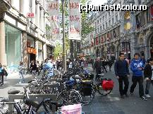 [P04] Shopping alley Antwerpen » foto by pitiku
 - 
<span class="allrVoted glyphicon glyphicon-heart hidden" id="av205418"></span>
<a class="m-l-10 hidden" id="sv205418" onclick="voting_Foto_DelVot(,205418,3747)" role="button">șterge vot <span class="glyphicon glyphicon-remove"></span></a>
<a id="v9205418" class=" c-red"  onclick="voting_Foto_SetVot(205418)" role="button"><span class="glyphicon glyphicon-heart-empty"></span> <b>LIKE</b> = Votează poza</a> <img class="hidden"  id="f205418W9" src="/imagini/loader.gif" border="0" /><span class="AjErrMes hidden" id="e205418ErM"></span>