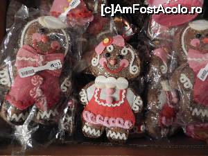 [P17] jucarii in forma de turta dulce -11.5 euro » foto by isabelamaria
 - 
<span class="allrVoted glyphicon glyphicon-heart hidden" id="av697810"></span>
<a class="m-l-10 hidden" id="sv697810" onclick="voting_Foto_DelVot(,697810,3768)" role="button">șterge vot <span class="glyphicon glyphicon-remove"></span></a>
<a id="v9697810" class=" c-red"  onclick="voting_Foto_SetVot(697810)" role="button"><span class="glyphicon glyphicon-heart-empty"></span> <b>LIKE</b> = Votează poza</a> <img class="hidden"  id="f697810W9" src="/imagini/loader.gif" border="0" /><span class="AjErrMes hidden" id="e697810ErM"></span>