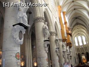 [P20] Catedrala St Michel et Ste Gudula. Apostolii pe coloane » foto by Michi
 - 
<span class="allrVoted glyphicon glyphicon-heart hidden" id="av1160517"></span>
<a class="m-l-10 hidden" id="sv1160517" onclick="voting_Foto_DelVot(,1160517,3768)" role="button">șterge vot <span class="glyphicon glyphicon-remove"></span></a>
<a id="v91160517" class=" c-red"  onclick="voting_Foto_SetVot(1160517)" role="button"><span class="glyphicon glyphicon-heart-empty"></span> <b>LIKE</b> = Votează poza</a> <img class="hidden"  id="f1160517W9" src="/imagini/loader.gif" border="0" /><span class="AjErrMes hidden" id="e1160517ErM"></span>