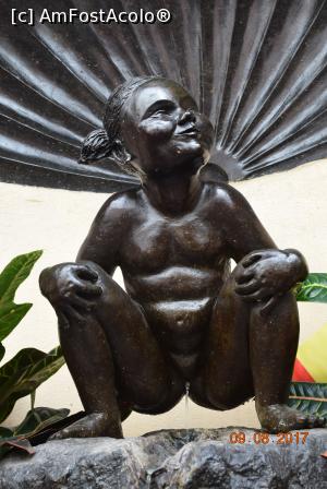 [P17] Jeanneke Pis  » foto by geani anto
 - 
<span class="allrVoted glyphicon glyphicon-heart hidden" id="av911796"></span>
<a class="m-l-10 hidden" id="sv911796" onclick="voting_Foto_DelVot(,911796,3768)" role="button">șterge vot <span class="glyphicon glyphicon-remove"></span></a>
<a id="v9911796" class=" c-red"  onclick="voting_Foto_SetVot(911796)" role="button"><span class="glyphicon glyphicon-heart-empty"></span> <b>LIKE</b> = Votează poza</a> <img class="hidden"  id="f911796W9" src="/imagini/loader.gif" border="0" /><span class="AjErrMes hidden" id="e911796ErM"></span>