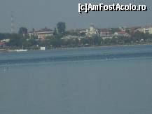 [P20] Oraşul Techirghiol văzut din Eforie Nord » foto by RobertCodescu
 - 
<span class="allrVoted glyphicon glyphicon-heart hidden" id="av245996"></span>
<a class="m-l-10 hidden" id="sv245996" onclick="voting_Foto_DelVot(,245996,3771)" role="button">șterge vot <span class="glyphicon glyphicon-remove"></span></a>
<a id="v9245996" class=" c-red"  onclick="voting_Foto_SetVot(245996)" role="button"><span class="glyphicon glyphicon-heart-empty"></span> <b>LIKE</b> = Votează poza</a> <img class="hidden"  id="f245996W9" src="/imagini/loader.gif" border="0" /><span class="AjErrMes hidden" id="e245996ErM"></span>