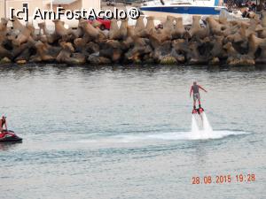 [P09] Iata si smecheri facand un fel de Flightboarding...  » foto by cristina47*
 - 
<span class="allrVoted glyphicon glyphicon-heart hidden" id="av719908"></span>
<a class="m-l-10 hidden" id="sv719908" onclick="voting_Foto_DelVot(,719908,3771)" role="button">șterge vot <span class="glyphicon glyphicon-remove"></span></a>
<a id="v9719908" class=" c-red"  onclick="voting_Foto_SetVot(719908)" role="button"><span class="glyphicon glyphicon-heart-empty"></span> <b>LIKE</b> = Votează poza</a> <img class="hidden"  id="f719908W9" src="/imagini/loader.gif" border="0" /><span class="AjErrMes hidden" id="e719908ErM"></span>