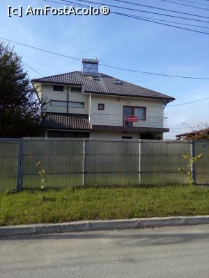 [P06] Strada George Cosbuc, vila de vanzare,  » foto by danaeldreny*
 - 
<span class="allrVoted glyphicon glyphicon-heart hidden" id="av852307"></span>
<a class="m-l-10 hidden" id="sv852307" onclick="voting_Foto_DelVot(,852307,3771)" role="button">șterge vot <span class="glyphicon glyphicon-remove"></span></a>
<a id="v9852307" class=" c-red"  onclick="voting_Foto_SetVot(852307)" role="button"><span class="glyphicon glyphicon-heart-empty"></span> <b>LIKE</b> = Votează poza</a> <img class="hidden"  id="f852307W9" src="/imagini/loader.gif" border="0" /><span class="AjErrMes hidden" id="e852307ErM"></span>