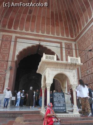 [P66] India - La Moscheea Jama Masjid. » foto by iulianic
 - 
<span class="allrVoted glyphicon glyphicon-heart hidden" id="av1461820"></span>
<a class="m-l-10 hidden" id="sv1461820" onclick="voting_Foto_DelVot(,1461820,3794)" role="button">șterge vot <span class="glyphicon glyphicon-remove"></span></a>
<a id="v91461820" class=" c-red"  onclick="voting_Foto_SetVot(1461820)" role="button"><span class="glyphicon glyphicon-heart-empty"></span> <b>LIKE</b> = Votează poza</a> <img class="hidden"  id="f1461820W9" src="/imagini/loader.gif" border="0" /><span class="AjErrMes hidden" id="e1461820ErM"></span>