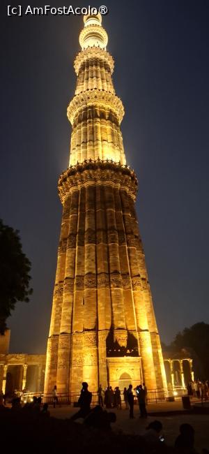 [P89] India - Qutub Minar. » foto by iulianic
 - 
<span class="allrVoted glyphicon glyphicon-heart hidden" id="av1461843"></span>
<a class="m-l-10 hidden" id="sv1461843" onclick="voting_Foto_DelVot(,1461843,3794)" role="button">șterge vot <span class="glyphicon glyphicon-remove"></span></a>
<a id="v91461843" class=" c-red"  onclick="voting_Foto_SetVot(1461843)" role="button"><span class="glyphicon glyphicon-heart-empty"></span> <b>LIKE</b> = Votează poza</a> <img class="hidden"  id="f1461843W9" src="/imagini/loader.gif" border="0" /><span class="AjErrMes hidden" id="e1461843ErM"></span>