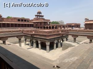 [P14] Fahtepur Sikri » foto by AZE
 - 
<span class="allrVoted glyphicon glyphicon-heart hidden" id="av1424386"></span>
<a class="m-l-10 hidden" id="sv1424386" onclick="voting_Foto_DelVot(,1424386,3794)" role="button">șterge vot <span class="glyphicon glyphicon-remove"></span></a>
<a id="v91424386" class=" c-red"  onclick="voting_Foto_SetVot(1424386)" role="button"><span class="glyphicon glyphicon-heart-empty"></span> <b>LIKE</b> = Votează poza</a> <img class="hidden"  id="f1424386W9" src="/imagini/loader.gif" border="0" /><span class="AjErrMes hidden" id="e1424386ErM"></span>