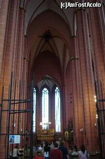[P15] Interiorul impresionant al Domului din Frankfurt » foto by ileanaxperta*
 - 
<span class="allrVoted glyphicon glyphicon-heart hidden" id="av126741"></span>
<a class="m-l-10 hidden" id="sv126741" onclick="voting_Foto_DelVot(,126741,3827)" role="button">șterge vot <span class="glyphicon glyphicon-remove"></span></a>
<a id="v9126741" class=" c-red"  onclick="voting_Foto_SetVot(126741)" role="button"><span class="glyphicon glyphicon-heart-empty"></span> <b>LIKE</b> = Votează poza</a> <img class="hidden"  id="f126741W9" src="/imagini/loader.gif" border="0" /><span class="AjErrMes hidden" id="e126741ErM"></span>