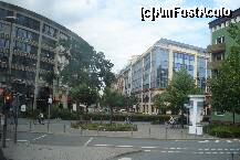 [P02] Pe strazile curate si frumoase ale Frankfurt-ului » foto by ileanaxperta*
 - 
<span class="allrVoted glyphicon glyphicon-heart hidden" id="av126721"></span>
<a class="m-l-10 hidden" id="sv126721" onclick="voting_Foto_DelVot(,126721,3827)" role="button">șterge vot <span class="glyphicon glyphicon-remove"></span></a>
<a id="v9126721" class=" c-red"  onclick="voting_Foto_SetVot(126721)" role="button"><span class="glyphicon glyphicon-heart-empty"></span> <b>LIKE</b> = Votează poza</a> <img class="hidden"  id="f126721W9" src="/imagini/loader.gif" border="0" /><span class="AjErrMes hidden" id="e126721ErM"></span>