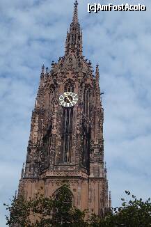 [P20] Detaliu cu turnul impunator al Domului din Frankfurt » foto by ileanaxperta*
 - 
<span class="allrVoted glyphicon glyphicon-heart hidden" id="av126746"></span>
<a class="m-l-10 hidden" id="sv126746" onclick="voting_Foto_DelVot(,126746,3827)" role="button">șterge vot <span class="glyphicon glyphicon-remove"></span></a>
<a id="v9126746" class=" c-red"  onclick="voting_Foto_SetVot(126746)" role="button"><span class="glyphicon glyphicon-heart-empty"></span> <b>LIKE</b> = Votează poza</a> <img class="hidden"  id="f126746W9" src="/imagini/loader.gif" border="0" /><span class="AjErrMes hidden" id="e126746ErM"></span>