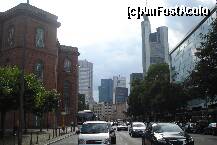 [P22] Strada din Frankfurt, cu cladirile vechi de o parte si de cealalta cu zgarie-norii europeni » foto by ileanaxperta*
 - 
<span class="allrVoted glyphicon glyphicon-heart hidden" id="av126748"></span>
<a class="m-l-10 hidden" id="sv126748" onclick="voting_Foto_DelVot(,126748,3827)" role="button">șterge vot <span class="glyphicon glyphicon-remove"></span></a>
<a id="v9126748" class=" c-red"  onclick="voting_Foto_SetVot(126748)" role="button"><span class="glyphicon glyphicon-heart-empty"></span> <b>LIKE</b> = Votează poza</a> <img class="hidden"  id="f126748W9" src="/imagini/loader.gif" border="0" /><span class="AjErrMes hidden" id="e126748ErM"></span>