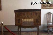 [P28] Camera de joaca, universului scriitorului, cu teatrul de papusi de la etajul 2 al casei Goethe » foto by ileanaxperta*
 - 
<span class="allrVoted glyphicon glyphicon-heart hidden" id="av146431"></span>
<a class="m-l-10 hidden" id="sv146431" onclick="voting_Foto_DelVot(,146431,3827)" role="button">șterge vot <span class="glyphicon glyphicon-remove"></span></a>
<a id="v9146431" class=" c-red"  onclick="voting_Foto_SetVot(146431)" role="button"><span class="glyphicon glyphicon-heart-empty"></span> <b>LIKE</b> = Votează poza</a> <img class="hidden"  id="f146431W9" src="/imagini/loader.gif" border="0" /><span class="AjErrMes hidden" id="e146431ErM"></span>