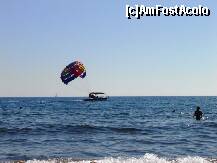 [P15] Parasailing etapa 1 - lansarea parasutei » foto by BOGDAN DSN
 - 
<span class="allrVoted glyphicon glyphicon-heart hidden" id="av134394"></span>
<a class="m-l-10 hidden" id="sv134394" onclick="voting_Foto_DelVot(,134394,3837)" role="button">șterge vot <span class="glyphicon glyphicon-remove"></span></a>
<a id="v9134394" class=" c-red"  onclick="voting_Foto_SetVot(134394)" role="button"><span class="glyphicon glyphicon-heart-empty"></span> <b>LIKE</b> = Votează poza</a> <img class="hidden"  id="f134394W9" src="/imagini/loader.gif" border="0" /><span class="AjErrMes hidden" id="e134394ErM"></span>