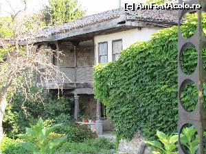 [P09] Casa veche vecina cu Luli.  » foto by elviramvio
 - 
<span class="allrVoted glyphicon glyphicon-heart hidden" id="av645532"></span>
<a class="m-l-10 hidden" id="sv645532" onclick="voting_Foto_DelVot(,645532,3839)" role="button">șterge vot <span class="glyphicon glyphicon-remove"></span></a>
<a id="v9645532" class=" c-red"  onclick="voting_Foto_SetVot(645532)" role="button"><span class="glyphicon glyphicon-heart-empty"></span> <b>LIKE</b> = Votează poza</a> <img class="hidden"  id="f645532W9" src="/imagini/loader.gif" border="0" /><span class="AjErrMes hidden" id="e645532ErM"></span>