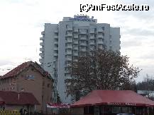 [P03] Baile Felix - Hotel International » foto by danoradea
 - 
<span class="allrVoted glyphicon glyphicon-heart hidden" id="av30125"></span>
<a class="m-l-10 hidden" id="sv30125" onclick="voting_Foto_DelVot(,30125,3846)" role="button">șterge vot <span class="glyphicon glyphicon-remove"></span></a>
<a id="v930125" class=" c-red"  onclick="voting_Foto_SetVot(30125)" role="button"><span class="glyphicon glyphicon-heart-empty"></span> <b>LIKE</b> = Votează poza</a> <img class="hidden"  id="f30125W9" src="/imagini/loader.gif" border="0" /><span class="AjErrMes hidden" id="e30125ErM"></span>