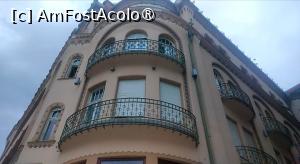[P15] Palatul Vulturul Negru, Oradea, Piața Unirii » foto by Mioritik
 - 
<span class="allrVoted glyphicon glyphicon-heart hidden" id="av1396566"></span>
<a class="m-l-10 hidden" id="sv1396566" onclick="voting_Foto_DelVot(,1396566,3848)" role="button">șterge vot <span class="glyphicon glyphicon-remove"></span></a>
<a id="v91396566" class=" c-red"  onclick="voting_Foto_SetVot(1396566)" role="button"><span class="glyphicon glyphicon-heart-empty"></span> <b>LIKE</b> = Votează poza</a> <img class="hidden"  id="f1396566W9" src="/imagini/loader.gif" border="0" /><span class="AjErrMes hidden" id="e1396566ErM"></span>