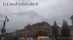 [P25] Palatul Vulturul Negru, Oradea, Piața Unirii » foto by Mioritik
 - 
<span class="allrVoted glyphicon glyphicon-heart hidden" id="av1396576"></span>
<a class="m-l-10 hidden" id="sv1396576" onclick="voting_Foto_DelVot(,1396576,3848)" role="button">șterge vot <span class="glyphicon glyphicon-remove"></span></a>
<a id="v91396576" class=" c-red"  onclick="voting_Foto_SetVot(1396576)" role="button"><span class="glyphicon glyphicon-heart-empty"></span> <b>LIKE</b> = Votează poza</a> <img class="hidden"  id="f1396576W9" src="/imagini/loader.gif" border="0" /><span class="AjErrMes hidden" id="e1396576ErM"></span>
