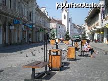 [P18] Vedere spre artera pietonala Oradea. Se vede si biserica ursulinelor. » foto by presario
 - 
<span class="allrVoted glyphicon glyphicon-heart hidden" id="av68525"></span>
<a class="m-l-10 hidden" id="sv68525" onclick="voting_Foto_DelVot(,68525,3848)" role="button">șterge vot <span class="glyphicon glyphicon-remove"></span></a>
<a id="v968525" class=" c-red"  onclick="voting_Foto_SetVot(68525)" role="button"><span class="glyphicon glyphicon-heart-empty"></span> <b>LIKE</b> = Votează poza</a> <img class="hidden"  id="f68525W9" src="/imagini/loader.gif" border="0" /><span class="AjErrMes hidden" id="e68525ErM"></span>