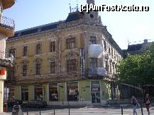 [P19] Oradea - cladirea fostului Hotel Rimanoczy. » foto by presario
 - 
<span class="allrVoted glyphicon glyphicon-heart hidden" id="av68526"></span>
<a class="m-l-10 hidden" id="sv68526" onclick="voting_Foto_DelVot(,68526,3848)" role="button">șterge vot <span class="glyphicon glyphicon-remove"></span></a>
<a id="v968526" class=" c-red"  onclick="voting_Foto_SetVot(68526)" role="button"><span class="glyphicon glyphicon-heart-empty"></span> <b>LIKE</b> = Votează poza</a> <img class="hidden"  id="f68526W9" src="/imagini/loader.gif" border="0" /><span class="AjErrMes hidden" id="e68526ErM"></span>