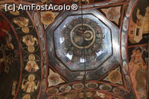 [P22] Mănăstirea Arnota, Biserica, Cupola din Naos » foto by mprofeanu
 - 
<span class="allrVoted glyphicon glyphicon-heart hidden" id="av1199127"></span>
<a class="m-l-10 hidden" id="sv1199127" onclick="voting_Foto_DelVot(,1199127,3860)" role="button">șterge vot <span class="glyphicon glyphicon-remove"></span></a>
<a id="v91199127" class=" c-red"  onclick="voting_Foto_SetVot(1199127)" role="button"><span class="glyphicon glyphicon-heart-empty"></span> <b>LIKE</b> = Votează poza</a> <img class="hidden"  id="f1199127W9" src="/imagini/loader.gif" border="0" /><span class="AjErrMes hidden" id="e1199127ErM"></span>