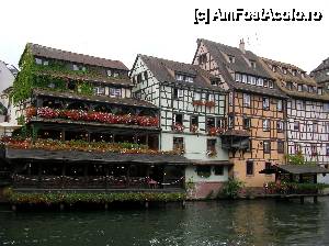 [P51] Strasbourg. Mica Franţă ne încântă privirea.  » foto by doina_c24
 - 
<span class="allrVoted glyphicon glyphicon-heart hidden" id="av392250"></span>
<a class="m-l-10 hidden" id="sv392250" onclick="voting_Foto_DelVot(,392250,3883)" role="button">șterge vot <span class="glyphicon glyphicon-remove"></span></a>
<a id="v9392250" class=" c-red"  onclick="voting_Foto_SetVot(392250)" role="button"><span class="glyphicon glyphicon-heart-empty"></span> <b>LIKE</b> = Votează poza</a> <img class="hidden"  id="f392250W9" src="/imagini/loader.gif" border="0" /><span class="AjErrMes hidden" id="e392250ErM"></span>