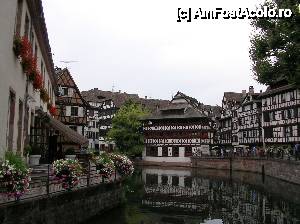 [P52] Strasbourg. Ne continuăm plimbarea...  » foto by doina_c24
 - 
<span class="allrVoted glyphicon glyphicon-heart hidden" id="av392251"></span>
<a class="m-l-10 hidden" id="sv392251" onclick="voting_Foto_DelVot(,392251,3883)" role="button">șterge vot <span class="glyphicon glyphicon-remove"></span></a>
<a id="v9392251" class=" c-red"  onclick="voting_Foto_SetVot(392251)" role="button"><span class="glyphicon glyphicon-heart-empty"></span> <b>LIKE</b> = Votează poza</a> <img class="hidden"  id="f392251W9" src="/imagini/loader.gif" border="0" /><span class="AjErrMes hidden" id="e392251ErM"></span>