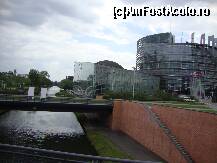 [P02] Canal al raului Ille ce trece prin fata Parlamentului European » foto by corinne
 - 
<span class="allrVoted glyphicon glyphicon-heart hidden" id="av109187"></span>
<a class="m-l-10 hidden" id="sv109187" onclick="voting_Foto_DelVot(,109187,3883)" role="button">șterge vot <span class="glyphicon glyphicon-remove"></span></a>
<a id="v9109187" class=" c-red"  onclick="voting_Foto_SetVot(109187)" role="button"><span class="glyphicon glyphicon-heart-empty"></span> <b>LIKE</b> = Votează poza</a> <img class="hidden"  id="f109187W9" src="/imagini/loader.gif" border="0" /><span class="AjErrMes hidden" id="e109187ErM"></span>