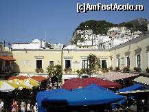 [P15] O parte din Piazzetta din Capri » foto by Costi
 - 
<span class="allrVoted glyphicon glyphicon-heart hidden" id="av59368"></span>
<a class="m-l-10 hidden" id="sv59368" onclick="voting_Foto_DelVot(,59368,3887)" role="button">șterge vot <span class="glyphicon glyphicon-remove"></span></a>
<a id="v959368" class=" c-red"  onclick="voting_Foto_SetVot(59368)" role="button"><span class="glyphicon glyphicon-heart-empty"></span> <b>LIKE</b> = Votează poza</a> <img class="hidden"  id="f59368W9" src="/imagini/loader.gif" border="0" /><span class="AjErrMes hidden" id="e59368ErM"></span>