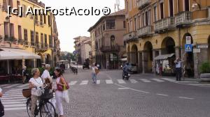 [P07] Via Beato Luca Belludi, strada carte face legatura intre Prato della Valle si Basilica San Antonio.  » foto by ovidiuyepi
 - 
<span class="allrVoted glyphicon glyphicon-heart hidden" id="av1155458"></span>
<a class="m-l-10 hidden" id="sv1155458" onclick="voting_Foto_DelVot(,1155458,3933)" role="button">șterge vot <span class="glyphicon glyphicon-remove"></span></a>
<a id="v91155458" class=" c-red"  onclick="voting_Foto_SetVot(1155458)" role="button"><span class="glyphicon glyphicon-heart-empty"></span> <b>LIKE</b> = Votează poza</a> <img class="hidden"  id="f1155458W9" src="/imagini/loader.gif" border="0" /><span class="AjErrMes hidden" id="e1155458ErM"></span>