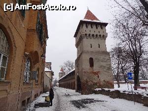 [P06] Strada cetăţii » foto by Marian Preda
 - 
<span class="allrVoted glyphicon glyphicon-heart hidden" id="av708068"></span>
<a class="m-l-10 hidden" id="sv708068" onclick="voting_Foto_DelVot(,708068,3936)" role="button">șterge vot <span class="glyphicon glyphicon-remove"></span></a>
<a id="v9708068" class=" c-red"  onclick="voting_Foto_SetVot(708068)" role="button"><span class="glyphicon glyphicon-heart-empty"></span> <b>LIKE</b> = Votează poza</a> <img class="hidden"  id="f708068W9" src="/imagini/loader.gif" border="0" /><span class="AjErrMes hidden" id="e708068ErM"></span>