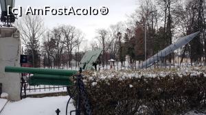 [P17] Exponate de artilerie de lângă Monumentul Ofițerilor » foto by AZE
 - 
<span class="allrVoted glyphicon glyphicon-heart hidden" id="av1043691"></span>
<a class="m-l-10 hidden" id="sv1043691" onclick="voting_Foto_DelVot(,1043691,3936)" role="button">șterge vot <span class="glyphicon glyphicon-remove"></span></a>
<a id="v91043691" class=" c-red"  onclick="voting_Foto_SetVot(1043691)" role="button"><span class="glyphicon glyphicon-heart-empty"></span> <b>LIKE</b> = Votează poza</a> <img class="hidden"  id="f1043691W9" src="/imagini/loader.gif" border="0" /><span class="AjErrMes hidden" id="e1043691ErM"></span>