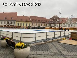 [P43] Sibiu - Zona Targului de Craciun » foto by mishu
 - 
<span class="allrVoted glyphicon glyphicon-heart hidden" id="av1339738"></span>
<a class="m-l-10 hidden" id="sv1339738" onclick="voting_Foto_DelVot(,1339738,3936)" role="button">șterge vot <span class="glyphicon glyphicon-remove"></span></a>
<a id="v91339738" class=" c-red"  onclick="voting_Foto_SetVot(1339738)" role="button"><span class="glyphicon glyphicon-heart-empty"></span> <b>LIKE</b> = Votează poza</a> <img class="hidden"  id="f1339738W9" src="/imagini/loader.gif" border="0" /><span class="AjErrMes hidden" id="e1339738ErM"></span>
