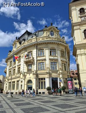 [P19] Piața Mare - primăria » foto by Carmen Ion
 - 
<span class="allrVoted glyphicon glyphicon-heart hidden" id="av1513596"></span>
<a class="m-l-10 hidden" id="sv1513596" onclick="voting_Foto_DelVot(,1513596,3936)" role="button">șterge vot <span class="glyphicon glyphicon-remove"></span></a>
<a id="v91513596" class=" c-red"  onclick="voting_Foto_SetVot(1513596)" role="button"><span class="glyphicon glyphicon-heart-empty"></span> <b>LIKE</b> = Votează poza</a> <img class="hidden"  id="f1513596W9" src="/imagini/loader.gif" border="0" /><span class="AjErrMes hidden" id="e1513596ErM"></span>