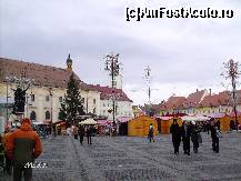 [P02] Piata Sfatului imbracata in straie de iarna » foto by Valentina69
 - 
<span class="allrVoted glyphicon glyphicon-heart hidden" id="av47115"></span>
<a class="m-l-10 hidden" id="sv47115" onclick="voting_Foto_DelVot(,47115,3936)" role="button">șterge vot <span class="glyphicon glyphicon-remove"></span></a>
<a id="v947115" class=" c-red"  onclick="voting_Foto_SetVot(47115)" role="button"><span class="glyphicon glyphicon-heart-empty"></span> <b>LIKE</b> = Votează poza</a> <img class="hidden"  id="f47115W9" src="/imagini/loader.gif" border="0" /><span class="AjErrMes hidden" id="e47115ErM"></span>