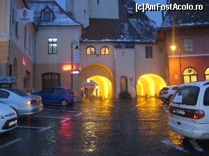 [P02] Sibiu 'by night' » foto by dorgo
 - 
<span class="allrVoted glyphicon glyphicon-heart hidden" id="av618245"></span>
<a class="m-l-10 hidden" id="sv618245" onclick="voting_Foto_DelVot(,618245,3936)" role="button">șterge vot <span class="glyphicon glyphicon-remove"></span></a>
<a id="v9618245" class=" c-red"  onclick="voting_Foto_SetVot(618245)" role="button"><span class="glyphicon glyphicon-heart-empty"></span> <b>LIKE</b> = Votează poza</a> <img class="hidden"  id="f618245W9" src="/imagini/loader.gif" border="0" /><span class="AjErrMes hidden" id="e618245ErM"></span>