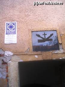 [P44] Intrarea la fostele chilii ale Mănăstirii Franciscane. » foto by abbilbal*
 - 
<span class="allrVoted glyphicon glyphicon-heart hidden" id="av139662"></span>
<a class="m-l-10 hidden" id="sv139662" onclick="voting_Foto_DelVot(,139662,3936)" role="button">șterge vot <span class="glyphicon glyphicon-remove"></span></a>
<a id="v9139662" class=" c-red"  onclick="voting_Foto_SetVot(139662)" role="button"><span class="glyphicon glyphicon-heart-empty"></span> <b>LIKE</b> = Votează poza</a> <img class="hidden"  id="f139662W9" src="/imagini/loader.gif" border="0" /><span class="AjErrMes hidden" id="e139662ErM"></span>