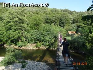 [P04] Prin Cheile Nerei in zona La Tunele. Acelasi pod avand client de asta data :)  » foto by vega06
 - 
<span class="allrVoted glyphicon glyphicon-heart hidden" id="av731607"></span>
<a class="m-l-10 hidden" id="sv731607" onclick="voting_Foto_DelVot(,731607,3939)" role="button">șterge vot <span class="glyphicon glyphicon-remove"></span></a>
<a id="v9731607" class=" c-red"  onclick="voting_Foto_SetVot(731607)" role="button"><span class="glyphicon glyphicon-heart-empty"></span> <b>LIKE</b> = Votează poza</a> <img class="hidden"  id="f731607W9" src="/imagini/loader.gif" border="0" /><span class="AjErrMes hidden" id="e731607ErM"></span>