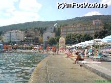 [P02] Pe plaja cu pontoane de beton din Opatija » foto by ileanaxperta*
 - 
<span class="allrVoted glyphicon glyphicon-heart hidden" id="av28756"></span>
<a class="m-l-10 hidden" id="sv28756" onclick="voting_Foto_DelVot(,28756,3940)" role="button">șterge vot <span class="glyphicon glyphicon-remove"></span></a>
<a id="v928756" class=" c-red"  onclick="voting_Foto_SetVot(28756)" role="button"><span class="glyphicon glyphicon-heart-empty"></span> <b>LIKE</b> = Votează poza</a> <img class="hidden"  id="f28756W9" src="/imagini/loader.gif" border="0" /><span class="AjErrMes hidden" id="e28756ErM"></span>