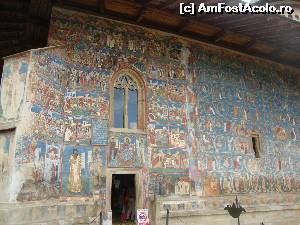 [P12] Prin această ușă am intrat în interiorul lăcașului de cult.  » foto by Floryn81
 - 
<span class="allrVoted glyphicon glyphicon-heart hidden" id="av566933"></span>
<a class="m-l-10 hidden" id="sv566933" onclick="voting_Foto_DelVot(,566933,3950)" role="button">șterge vot <span class="glyphicon glyphicon-remove"></span></a>
<a id="v9566933" class=" c-red"  onclick="voting_Foto_SetVot(566933)" role="button"><span class="glyphicon glyphicon-heart-empty"></span> <b>LIKE</b> = Votează poza</a> <img class="hidden"  id="f566933W9" src="/imagini/loader.gif" border="0" /><span class="AjErrMes hidden" id="e566933ErM"></span>