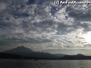 [P21] Lac Luzern » foto by Sindrom
 - 
<span class="allrVoted glyphicon glyphicon-heart hidden" id="av605533"></span>
<a class="m-l-10 hidden" id="sv605533" onclick="voting_Foto_DelVot(,605533,3962)" role="button">șterge vot <span class="glyphicon glyphicon-remove"></span></a>
<a id="v9605533" class=" c-red"  onclick="voting_Foto_SetVot(605533)" role="button"><span class="glyphicon glyphicon-heart-empty"></span> <b>LIKE</b> = Votează poza</a> <img class="hidden"  id="f605533W9" src="/imagini/loader.gif" border="0" /><span class="AjErrMes hidden" id="e605533ErM"></span>