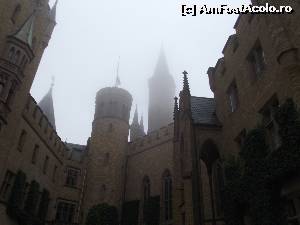 [P33] Hohenzollern Castle » foto by Sindrom
 - 
<span class="allrVoted glyphicon glyphicon-heart hidden" id="av606286"></span>
<a class="m-l-10 hidden" id="sv606286" onclick="voting_Foto_DelVot(,606286,3962)" role="button">șterge vot <span class="glyphicon glyphicon-remove"></span></a>
<a id="v9606286" class=" c-red"  onclick="voting_Foto_SetVot(606286)" role="button"><span class="glyphicon glyphicon-heart-empty"></span> <b>LIKE</b> = Votează poza</a> <img class="hidden"  id="f606286W9" src="/imagini/loader.gif" border="0" /><span class="AjErrMes hidden" id="e606286ErM"></span>