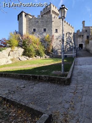 [P16] Turnul Cesta » foto by ilee
 - 
<span class="allrVoted glyphicon glyphicon-heart hidden" id="av1508391"></span>
<a class="m-l-10 hidden" id="sv1508391" onclick="voting_Foto_DelVot(,1508391,3963)" role="button">șterge vot <span class="glyphicon glyphicon-remove"></span></a>
<a id="v91508391" class=" c-red"  onclick="voting_Foto_SetVot(1508391)" role="button"><span class="glyphicon glyphicon-heart-empty"></span> <b>LIKE</b> = Votează poza</a> <img class="hidden"  id="f1508391W9" src="/imagini/loader.gif" border="0" /><span class="AjErrMes hidden" id="e1508391ErM"></span>