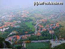 [P83] San Marino : panoramă spre Borgo Maggiore de pe Monte Titano » foto by mariana.olaru
 - 
<span class="allrVoted glyphicon glyphicon-heart hidden" id="av317346"></span>
<a class="m-l-10 hidden" id="sv317346" onclick="voting_Foto_DelVot(,317346,3963)" role="button">șterge vot <span class="glyphicon glyphicon-remove"></span></a>
<a id="v9317346" class=" c-red"  onclick="voting_Foto_SetVot(317346)" role="button"><span class="glyphicon glyphicon-heart-empty"></span> <b>LIKE</b> = Votează poza</a> <img class="hidden"  id="f317346W9" src="/imagini/loader.gif" border="0" /><span class="AjErrMes hidden" id="e317346ErM"></span>