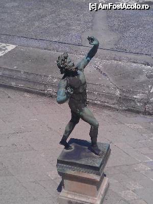 [P25] faun la casa cu acelasi nume » foto by eduardpetrut
 - 
<span class="allrVoted glyphicon glyphicon-heart hidden" id="av438408"></span>
<a class="m-l-10 hidden" id="sv438408" onclick="voting_Foto_DelVot(,438408,3976)" role="button">șterge vot <span class="glyphicon glyphicon-remove"></span></a>
<a id="v9438408" class=" c-red"  onclick="voting_Foto_SetVot(438408)" role="button"><span class="glyphicon glyphicon-heart-empty"></span> <b>LIKE</b> = Votează poza</a> <img class="hidden"  id="f438408W9" src="/imagini/loader.gif" border="0" /><span class="AjErrMes hidden" id="e438408ErM"></span>