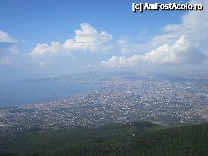 [P03] Uluitoare imagine:golful Napoli, peninsula Sorentina, insula Capri.  » foto by bica adriana
 - 
<span class="allrVoted glyphicon glyphicon-heart hidden" id="av691753"></span>
<a class="m-l-10 hidden" id="sv691753" onclick="voting_Foto_DelVot(,691753,3976)" role="button">șterge vot <span class="glyphicon glyphicon-remove"></span></a>
<a id="v9691753" class=" c-red"  onclick="voting_Foto_SetVot(691753)" role="button"><span class="glyphicon glyphicon-heart-empty"></span> <b>LIKE</b> = Votează poza</a> <img class="hidden"  id="f691753W9" src="/imagini/loader.gif" border="0" /><span class="AjErrMes hidden" id="e691753ErM"></span>