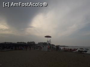 [P04] Plaja Lido San Francesco » foto by carmen_7490
 - 
<span class="allrVoted glyphicon glyphicon-heart hidden" id="av1105502"></span>
<a class="m-l-10 hidden" id="sv1105502" onclick="voting_Foto_DelVot(,1105502,3993)" role="button">șterge vot <span class="glyphicon glyphicon-remove"></span></a>
<a id="v91105502" class=" c-red"  onclick="voting_Foto_SetVot(1105502)" role="button"><span class="glyphicon glyphicon-heart-empty"></span> <b>LIKE</b> = Votează poza</a> <img class="hidden"  id="f1105502W9" src="/imagini/loader.gif" border="0" /><span class="AjErrMes hidden" id="e1105502ErM"></span>